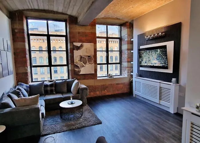Modern 1 Bed Apartment With Secure Gated Parking