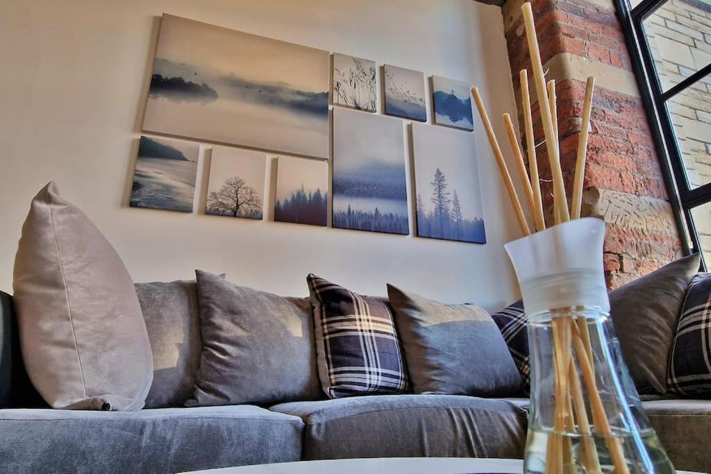 Modern 1 Bed With Secure Gated Parking Bradford (West Yorkshire)